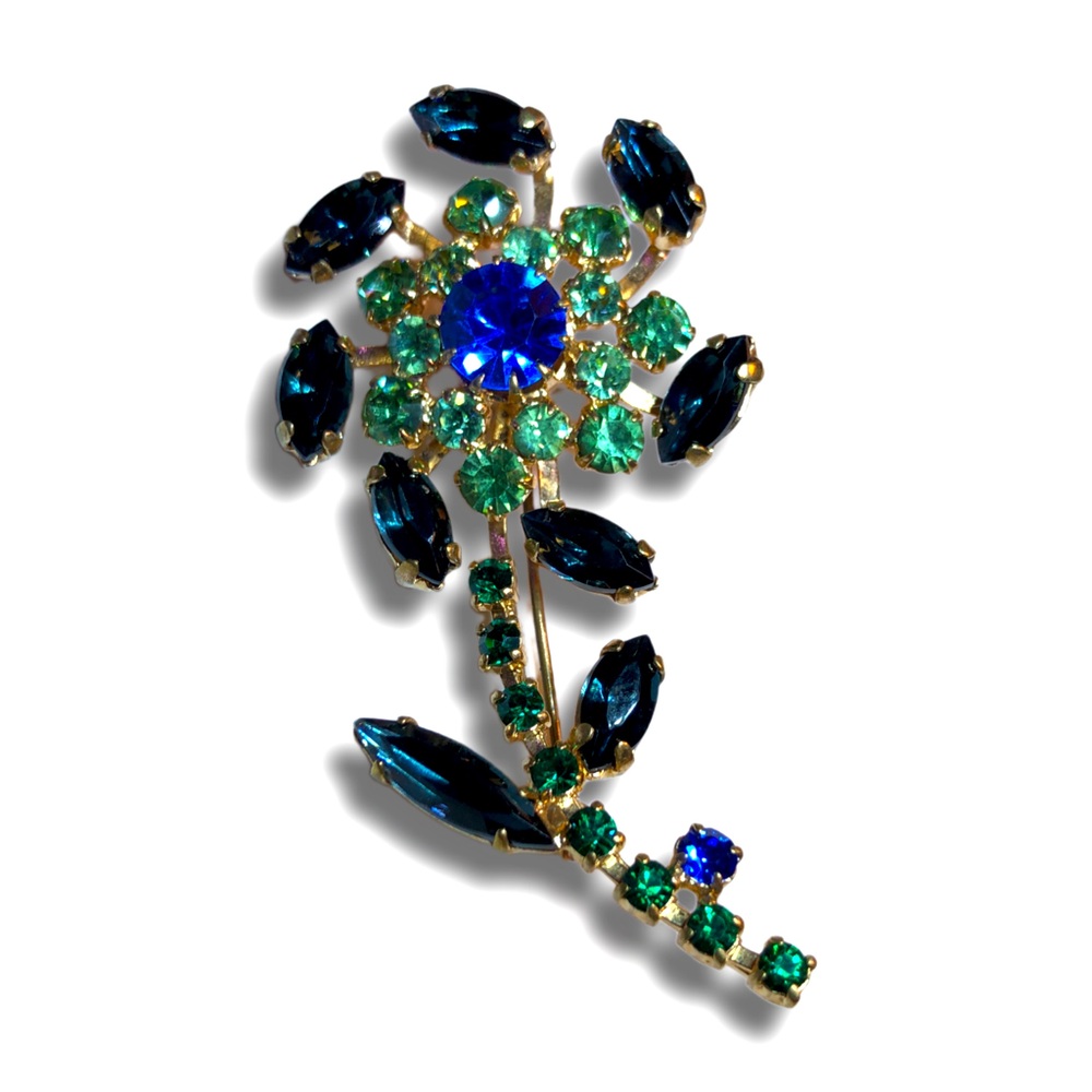 Vintage 1960’s Weiss brooch
